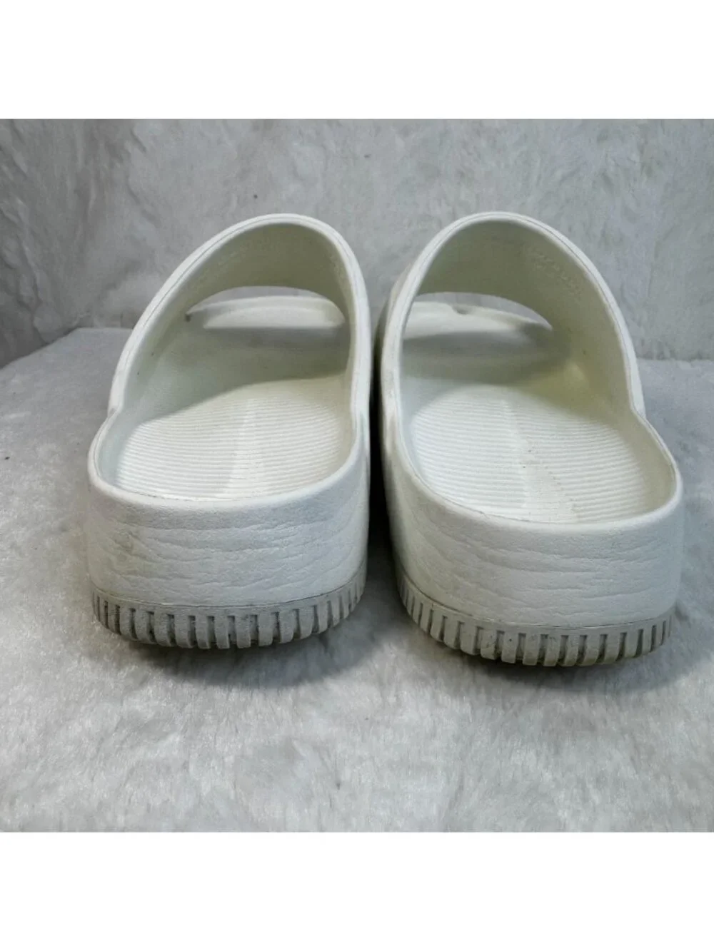 Nike Women's Slip On Calm Slides Open Toe Sandals M8/W9 Lightweight Rubber Sole